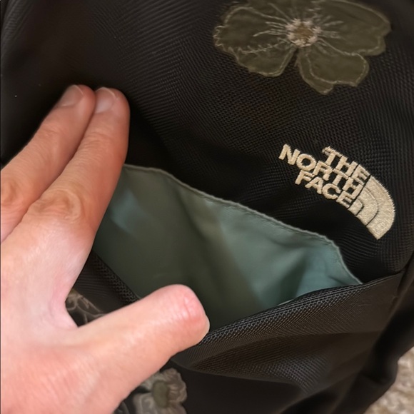 The North Face mini backpack / crossbody - Picture 4 of 5